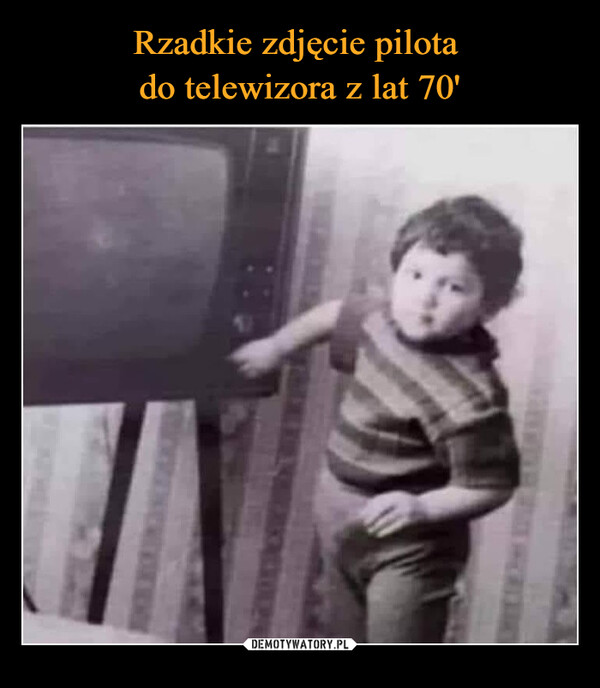 Rzadkie zdjęcie pilota 
do telewizora z lat 70'